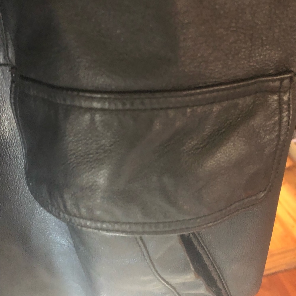 Very Nice Leather Jacket - image 8